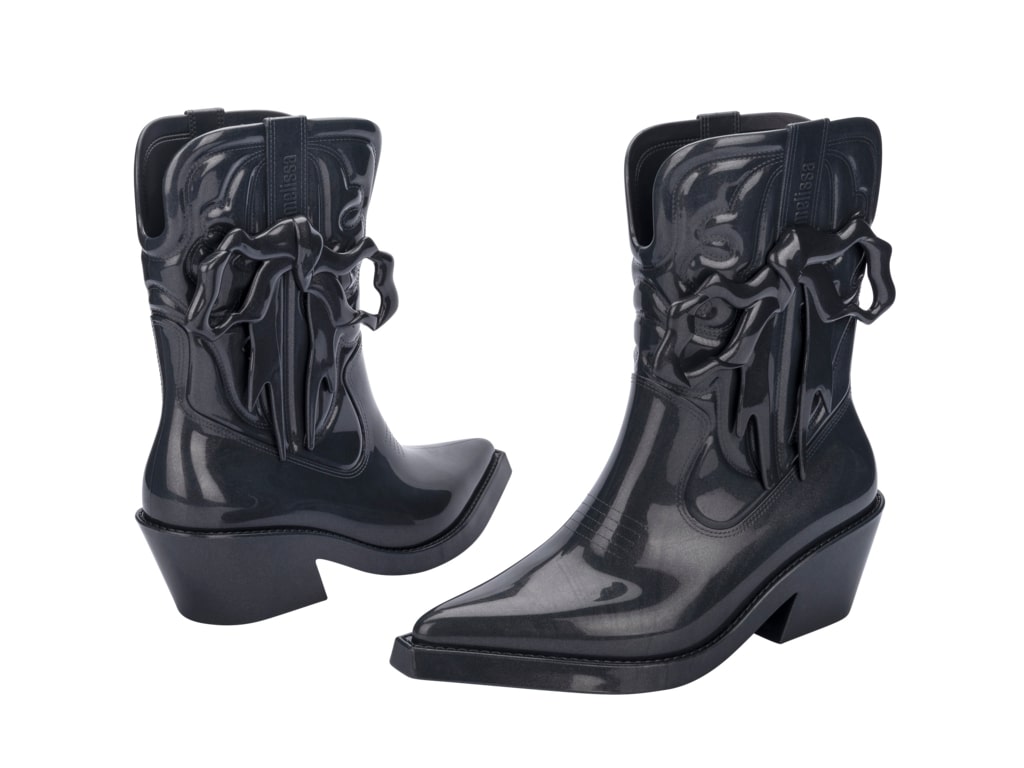 Boot in collab with  Melissa