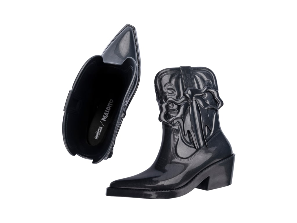 Boot in collab with  Melissa